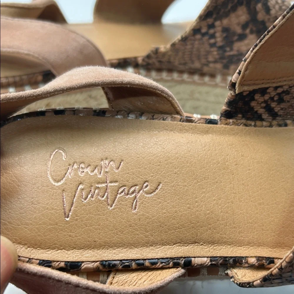 Crown Vintage Tan and Brown Snake Print Sandals